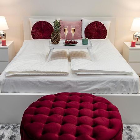 City Centre Deluxe Apartments Budapest Ngoại thất bức ảnh
