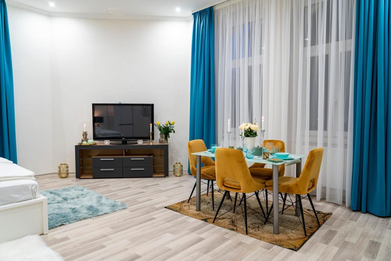 City Centre Deluxe Apartments Budapest Ngoại thất bức ảnh