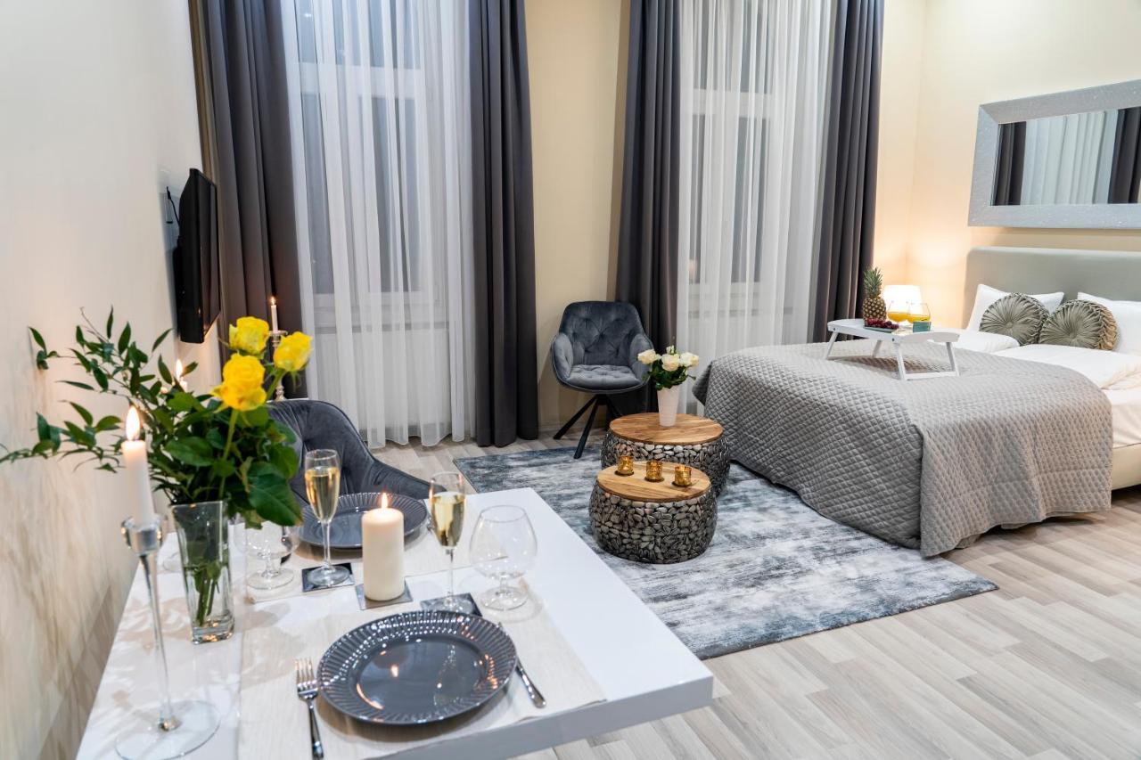 City Centre Deluxe Apartments Budapest Ngoại thất bức ảnh